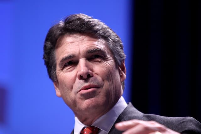 Rick Perry and Donald Trump Enjoy Dinner Date