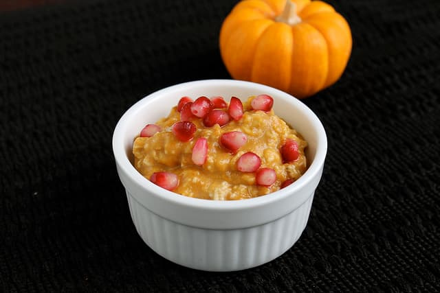 Vegan and Gluten-Free Pumpkin Pie Spiced Oatmeal