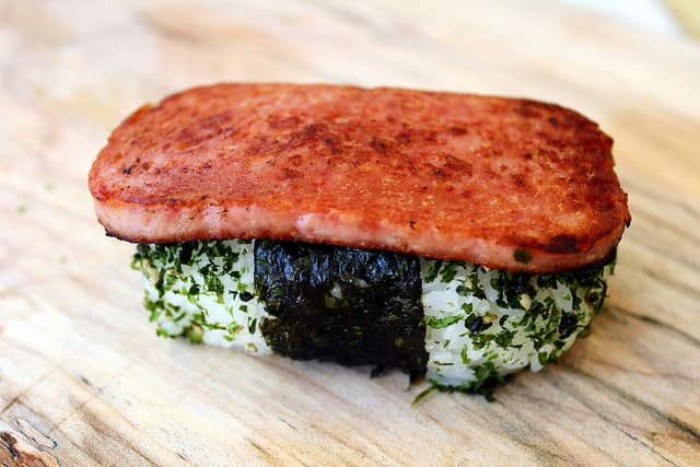 SPAM musubi