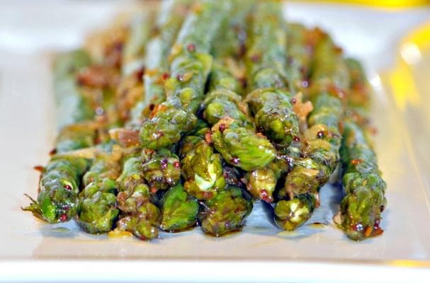 Indian Asparagus with Ginger & Lime