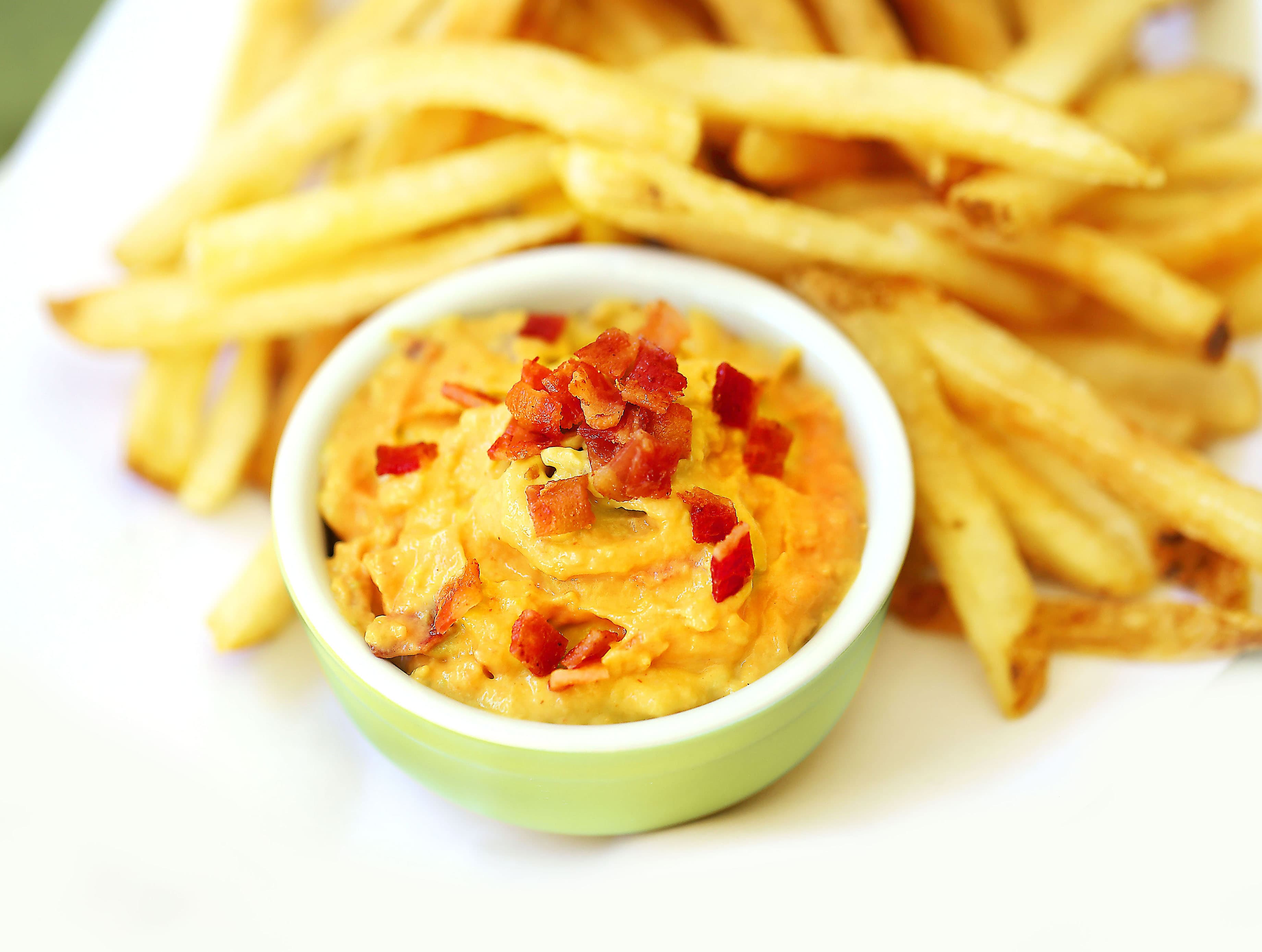 Spicy Sriracha Bacon Avocado Dip