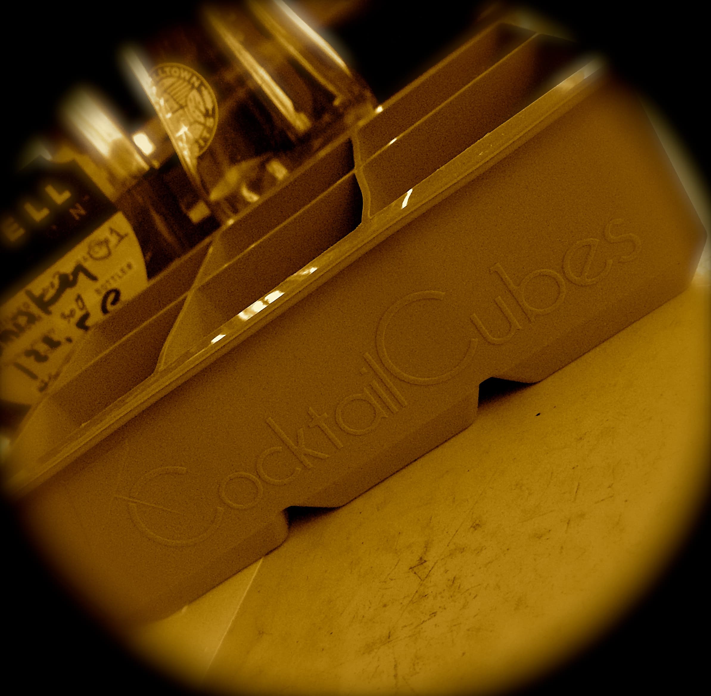 Search for the perfect ice (Cocktail Cubes)