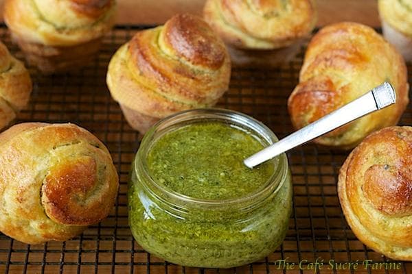 Pesto-Swirled Brioche Dinner Rolls