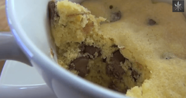 5 Minute Chocolate Chip Cookie in a Mug
