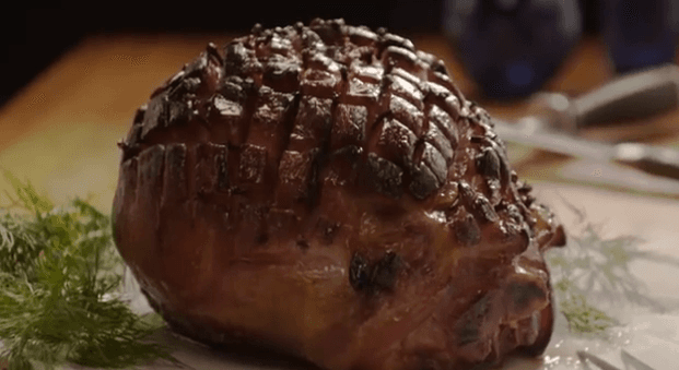 How to Make a Honey Glazed Ham