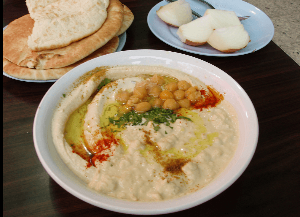 How to Make Delicious Hummus at Home