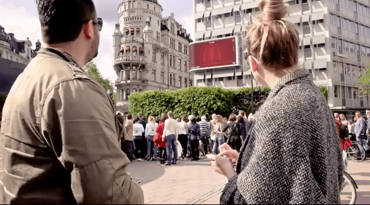 Win Free Food Playing Pong