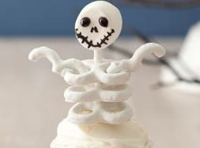 skeleton cupcakes