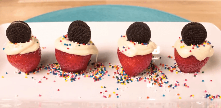 Cookies and Cream Stuffed Strawberries