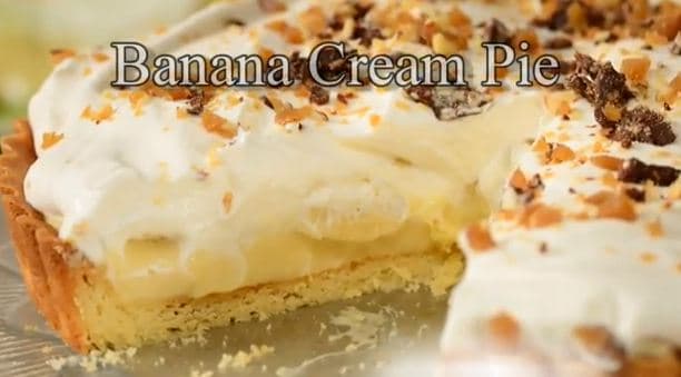 Beautiful Banana Cream Pie
