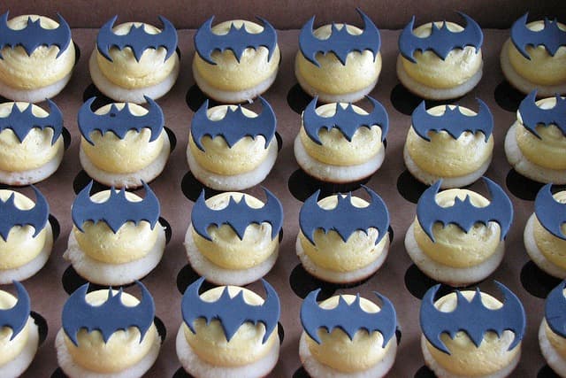 Mini Batman Cupcakes are a Tribute to Gotham City's Finest