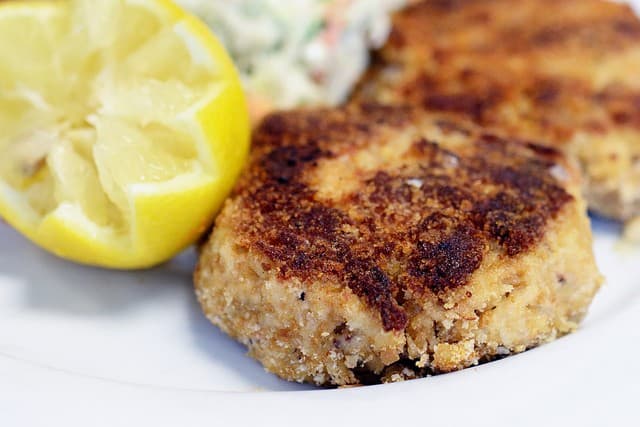crab cakes