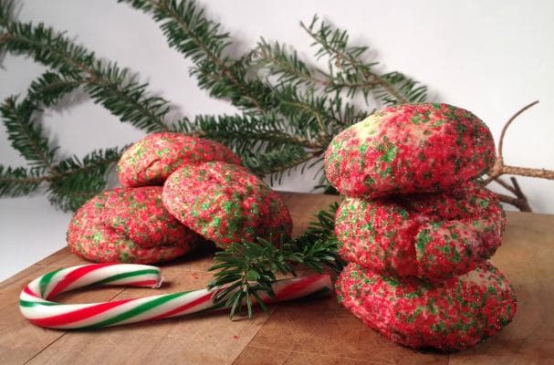 5 Perfect Christmas Cookies For The Next Cookie Swap