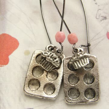 Cupcake Earrings are a Sweet Accessory