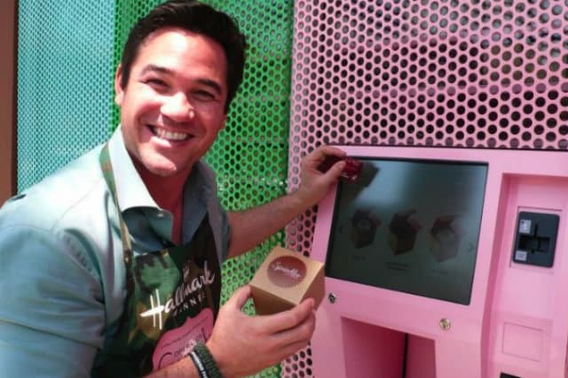 Dean Cain Promotes New Movie by Making a Withdrawal From the Cupcake ATM