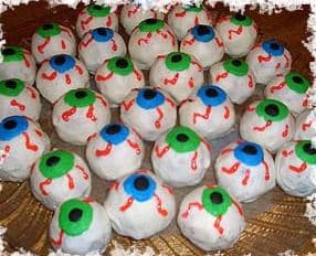 Must Have: Creepy Eyeball Donuts