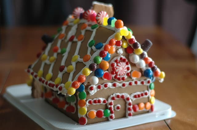 gingerbread house