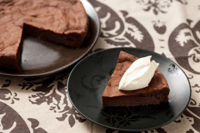 Flourless Chocolate Cake is a Sweet Valentine's Day Treat