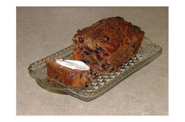 Simple Classic Brandy Fruitcake