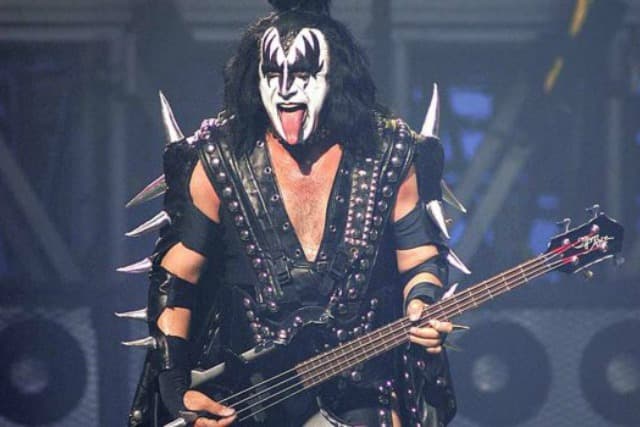 gene simmons restaurant