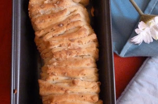 Herb Cheese Pull Apart Bread
