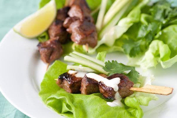 Honey Sriracha Beef Skewers