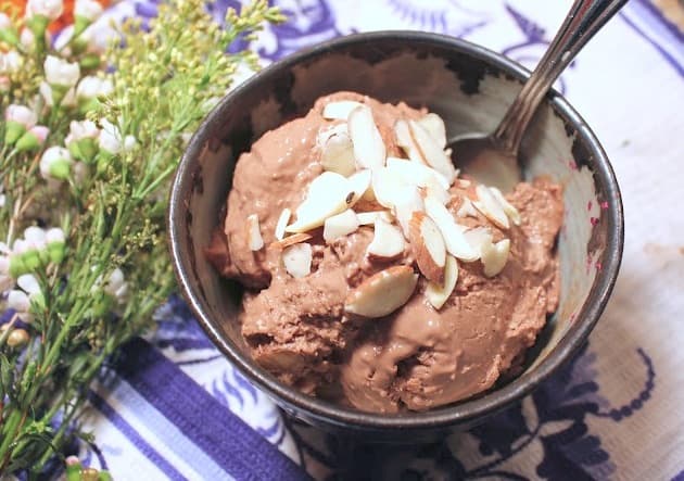 Must-Have Macaroon Ice Cream