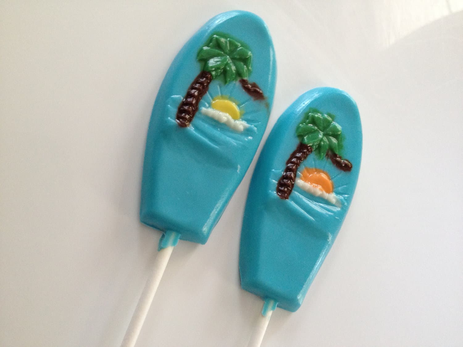 Surfboard Chocolate Lollipops