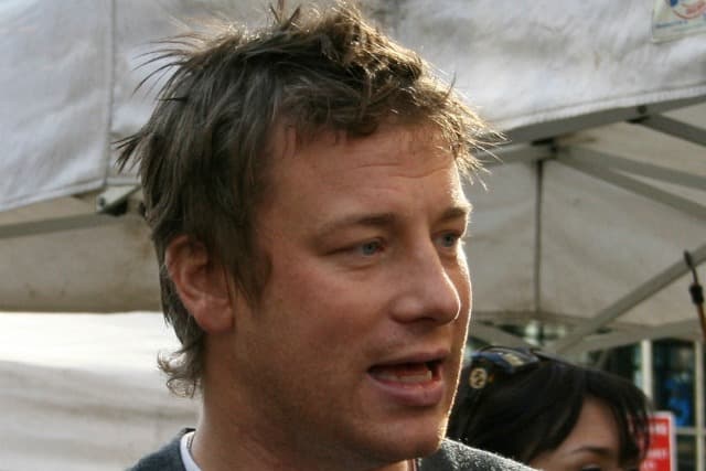 Jamie Oliver's Dubai Restaurant Still has Pending Alcohol License