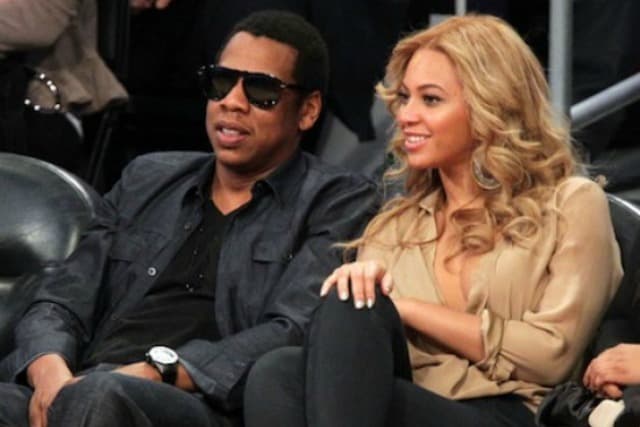 Jay-Z and Beyonce Sip on Non-Alcoholic Cocktails at Friend's Birthday Party