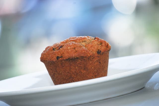 Tasty Honey Oat Bran Muffins