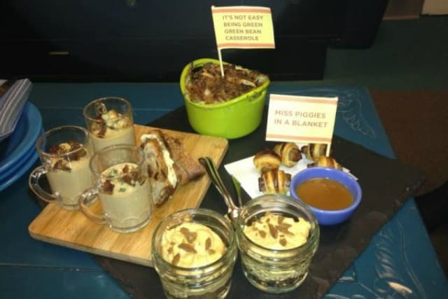 Rachael Ray makes Muppet Inspired Meal for Jason Segel