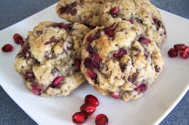 What's Hot: Pomegranate Chocolate Chunk Oatmeal Cookies