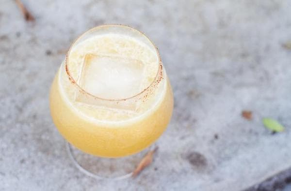 Paleo Whole Citrus Juice Margarita Mexican Cocktail