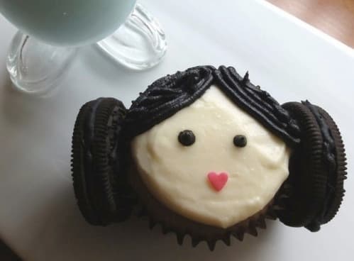 princess leia cupcake