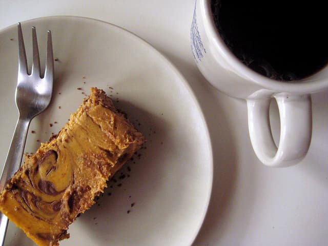 pumpkin swirl cheesecake