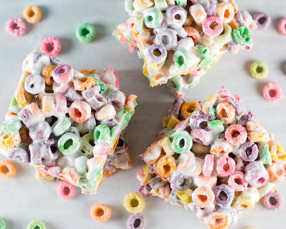 5 Ways to Eat Cereal Outside of a Bowl