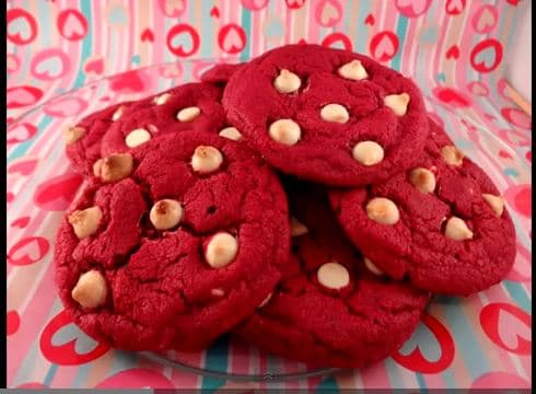 Sensuous Treats: Red Velvet White Chocolate Chip Cookies