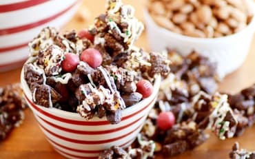 Homemade Reindeer Chow