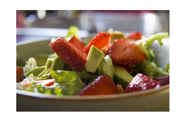 Summer Supper: Mixed Green Salad With Strawberry Dressing