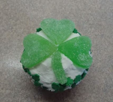 Awesome Shamrock Cupcakes