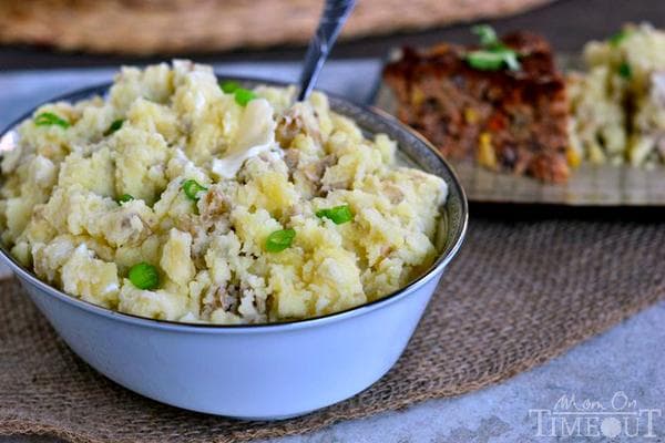 Slow Cooker Garlic and Buttermilk Mashed Potatoes