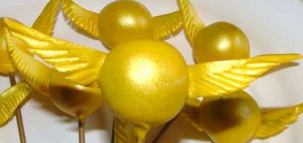 Golden Snitch Cake Pops