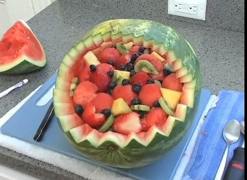 Make This Beautiful Watermelon Basket