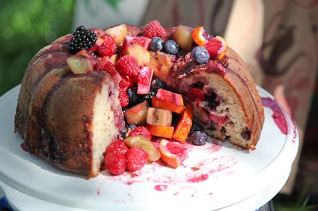 Sangria Cake