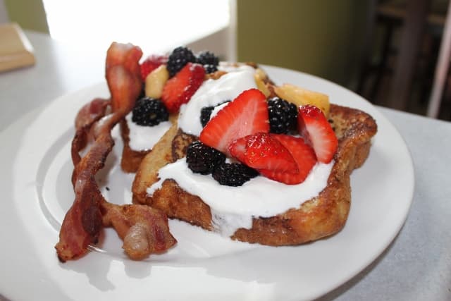 bailey's creme brulee french toast
