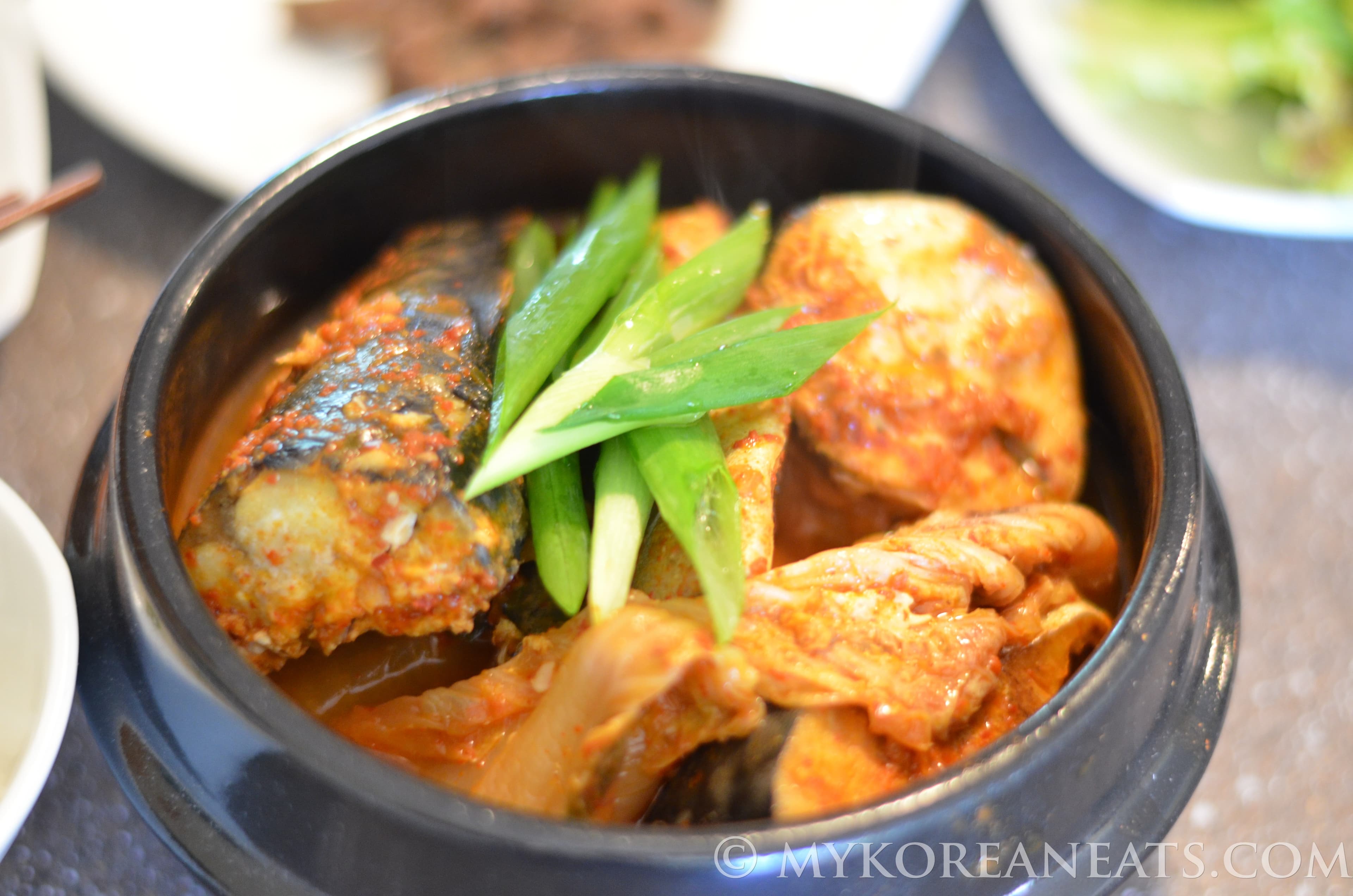 Godeungeo Kimchi Jorim 고등어 김치 조림 (Braised Mackerel w Kimchi)