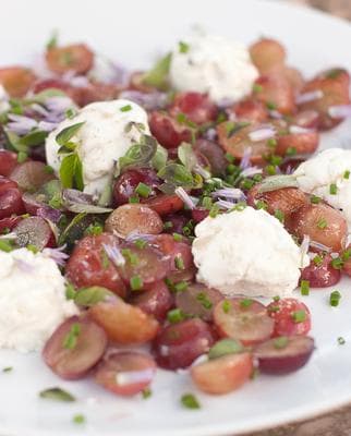 Chèvre With Sautéed Grapes