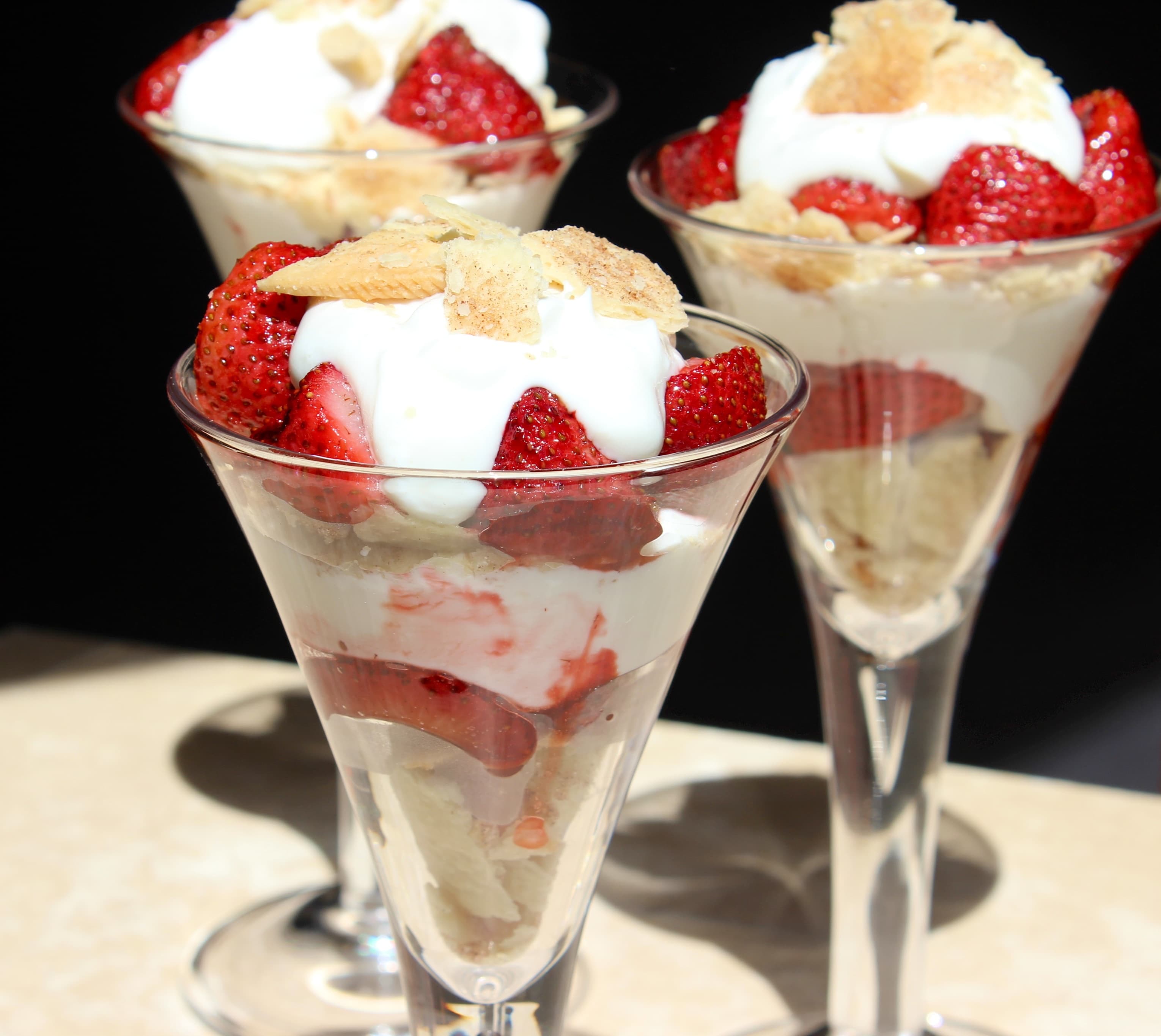Roasted Strawberry Pie Parfait