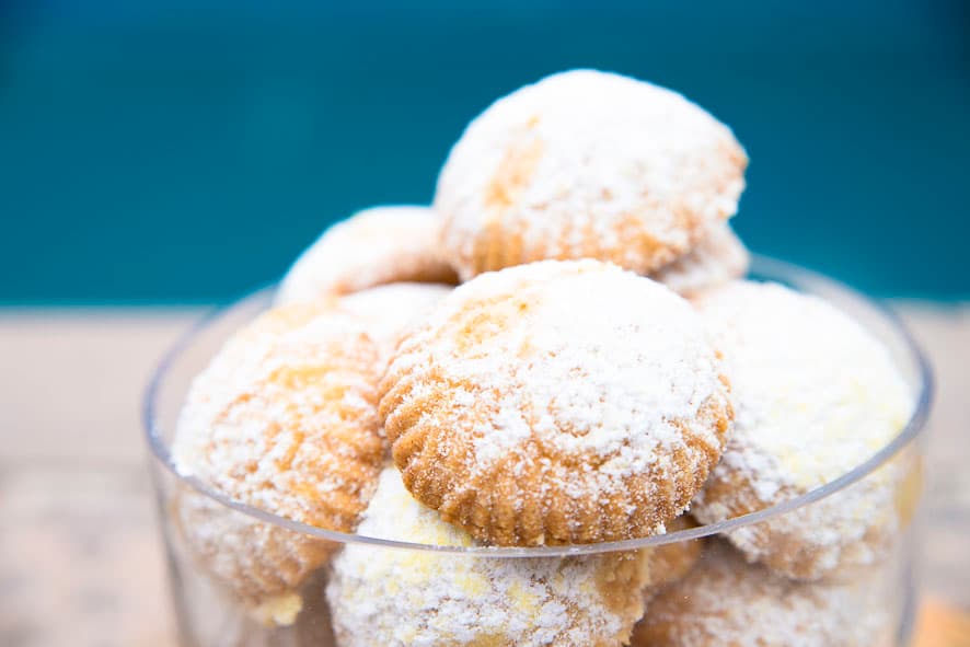 MAAMOUL BI FISTOK (PISTACHIO MAAMOUL)